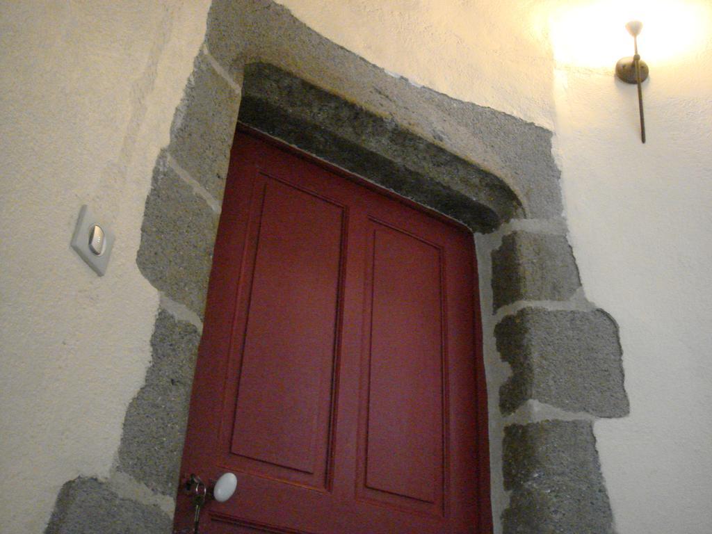 米拉 La Maison De Justine酒店 外观 照片