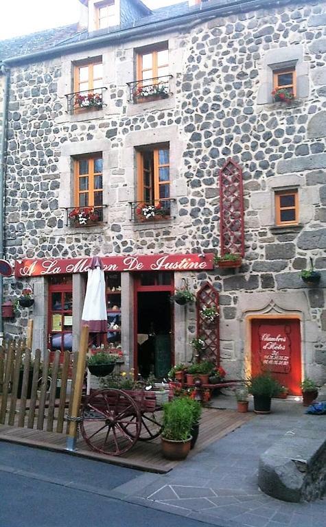 米拉 La Maison De Justine酒店 外观 照片